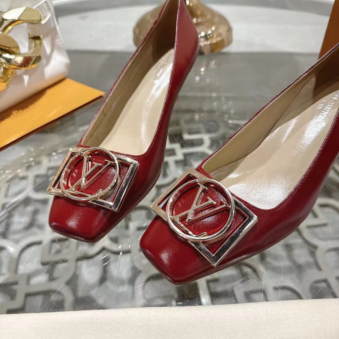 Women's high heels